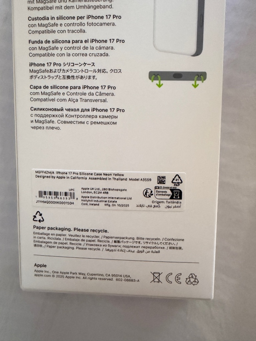 Apple iPhone 17 Pro Silicone Case - Neon Green Yellow - Picture 2 of 2